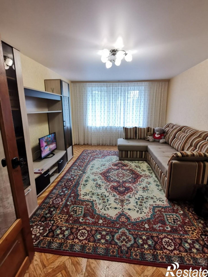 3-комн квартира Россия,  г. Комсомольск-на-Амуре, пр-кт. Первостроителей, д. 19