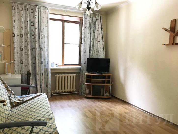 4-комн квартира Сельмаш, Мира