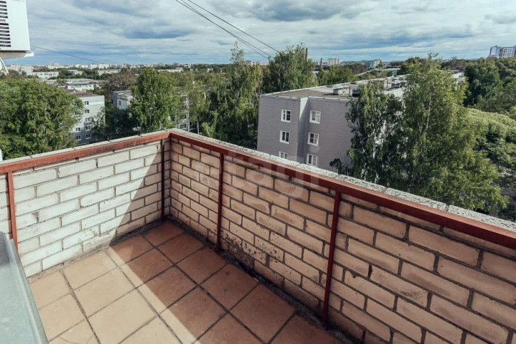 5-комн квартира Новгородская улица, 9в