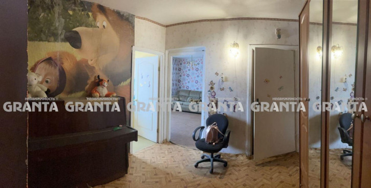 3-комн квартира пр-кт 60 лет образования СССР, 8