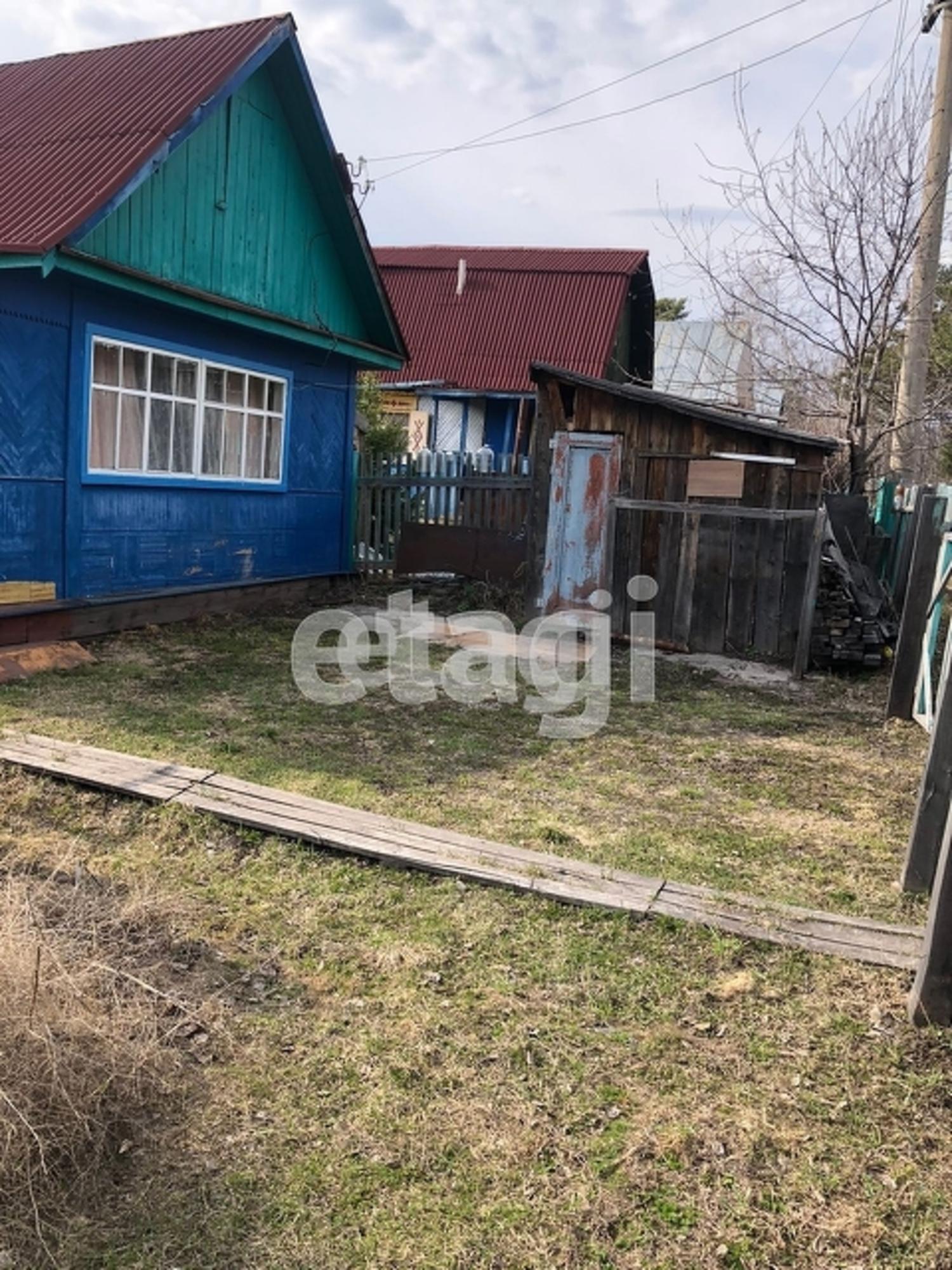 Купить дачу, дом, коттедж за 650 000 рублей на Array