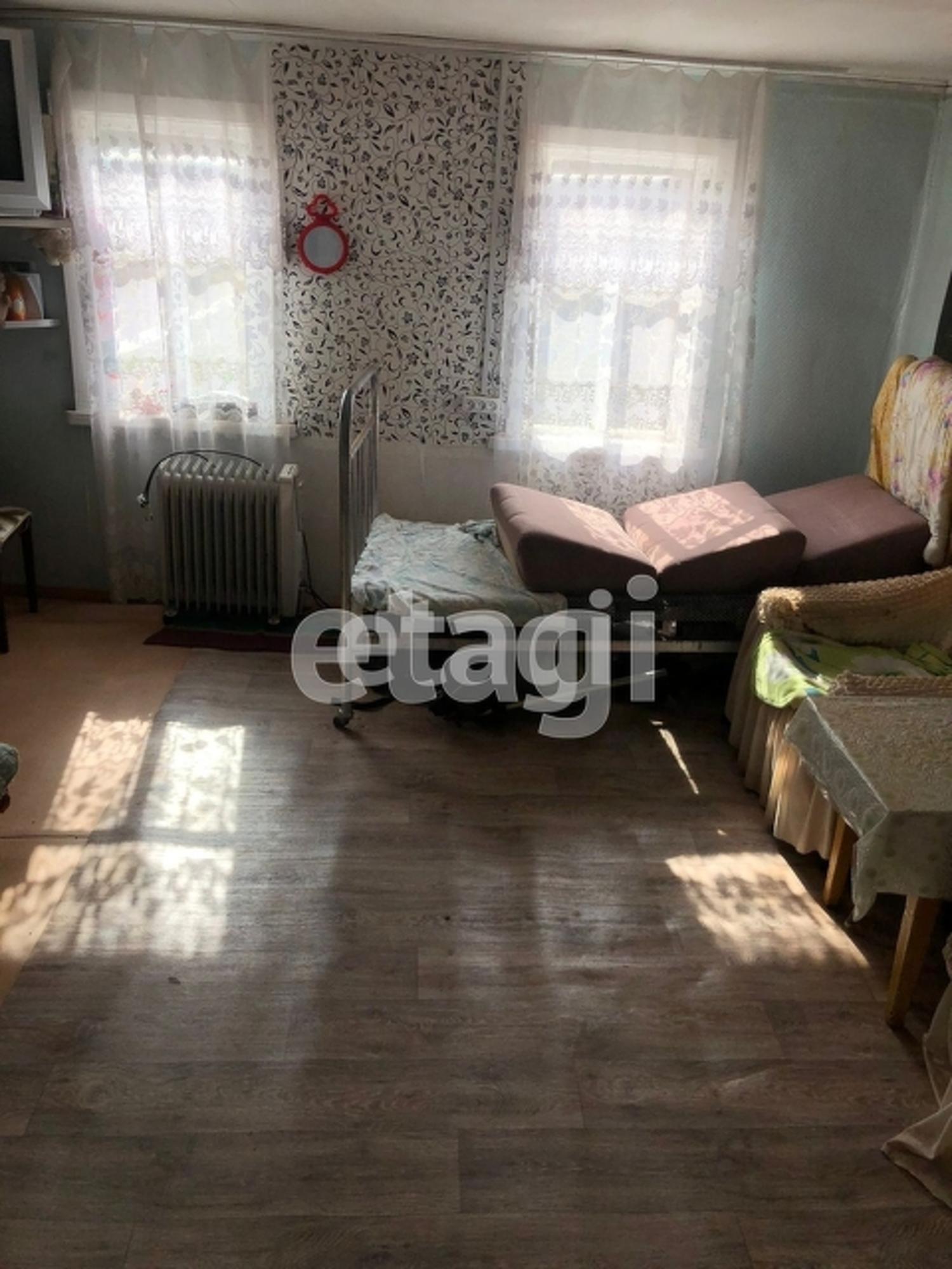 Купить дачу, дом, коттедж за 650 000 рублей на Array