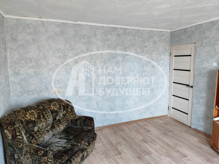 2-комн квартира улица Луначарского, 14