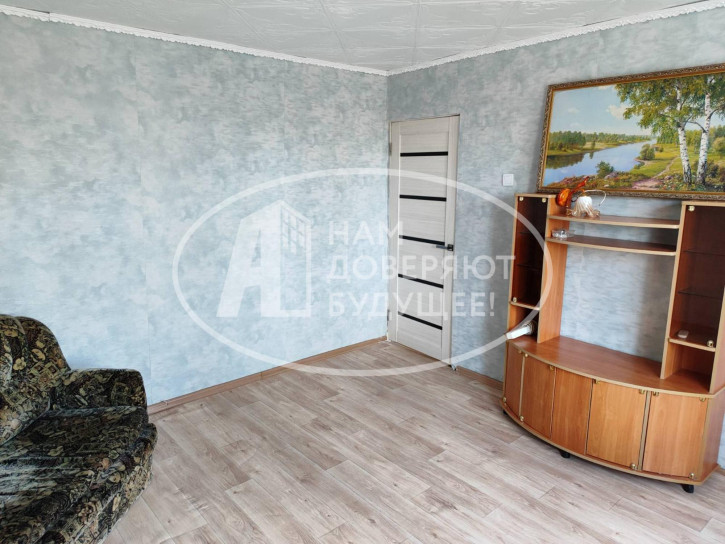 2-комн квартира улица Луначарского, 14