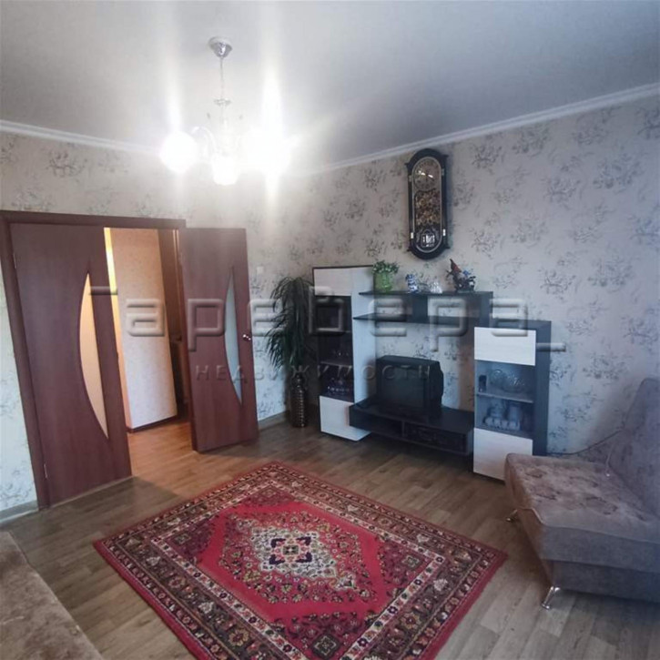 2-комн квартира Металлургов, 6