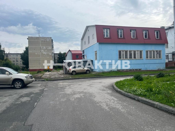 Торговое помещение улица Палласа, 37