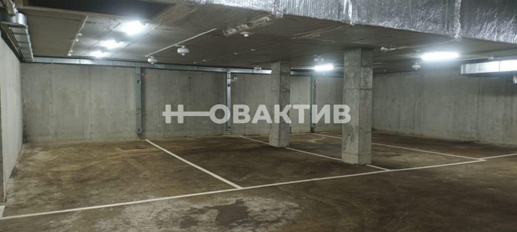 Гараж/парковка улица Оловозаводская, 18/1
