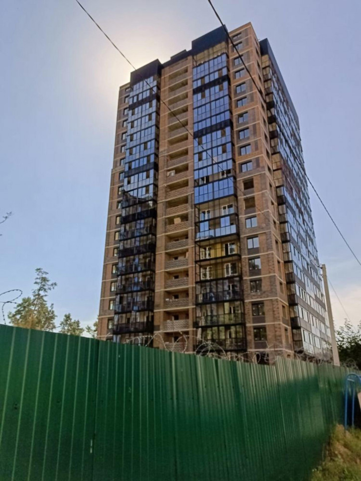2-комн квартира в новом доме улица 9 января, 233/54