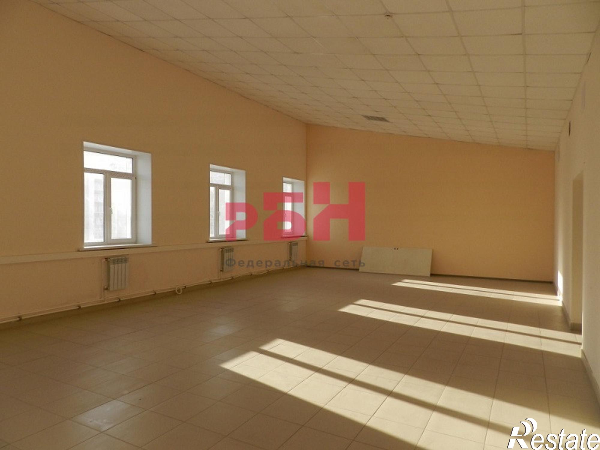 Сдать офис, помещение под офис за 72 000 рублей на Репина ул., 8