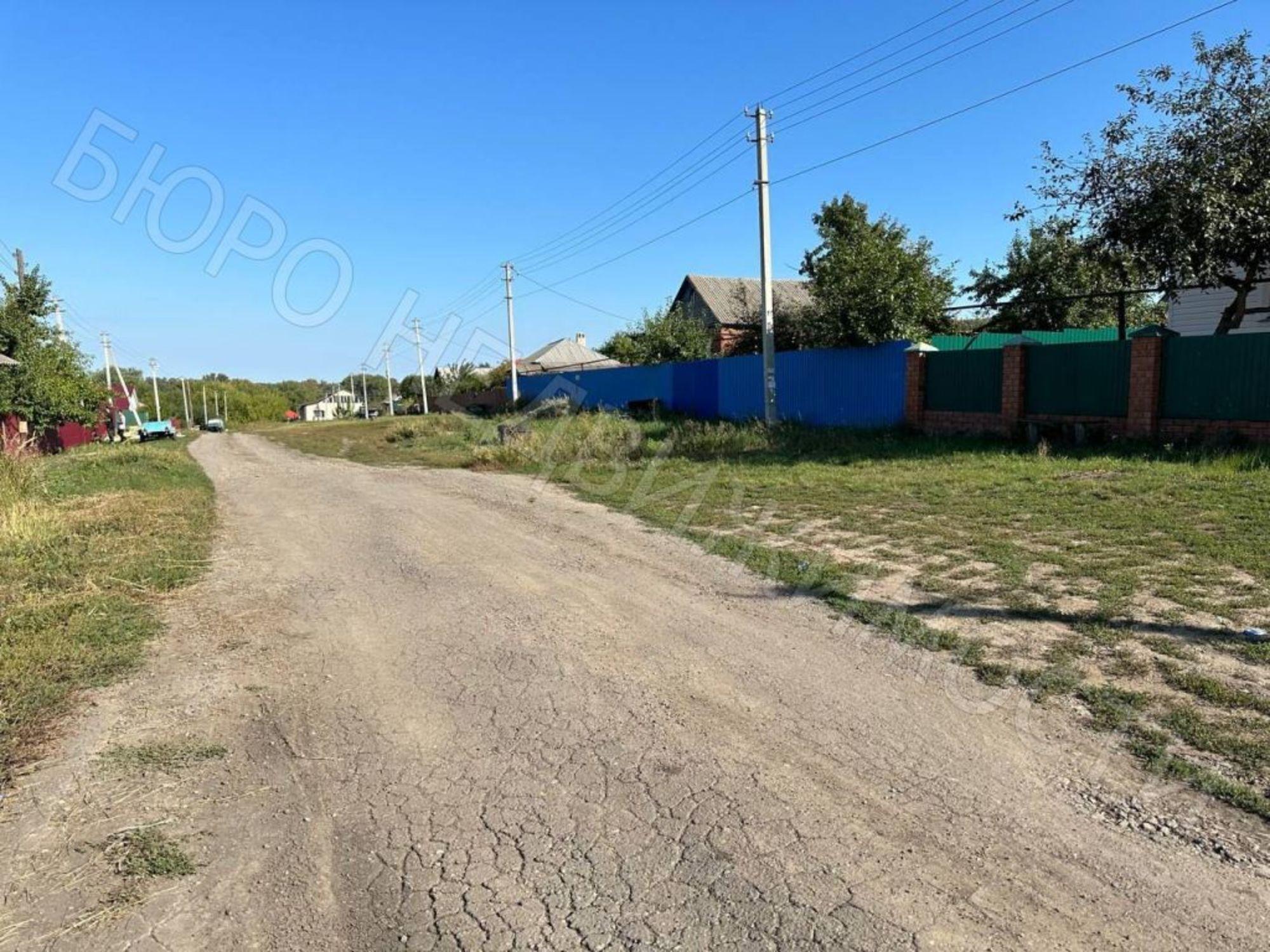 Купить дачу, дом, коттедж за 550 000 рублей на Комарова, 13