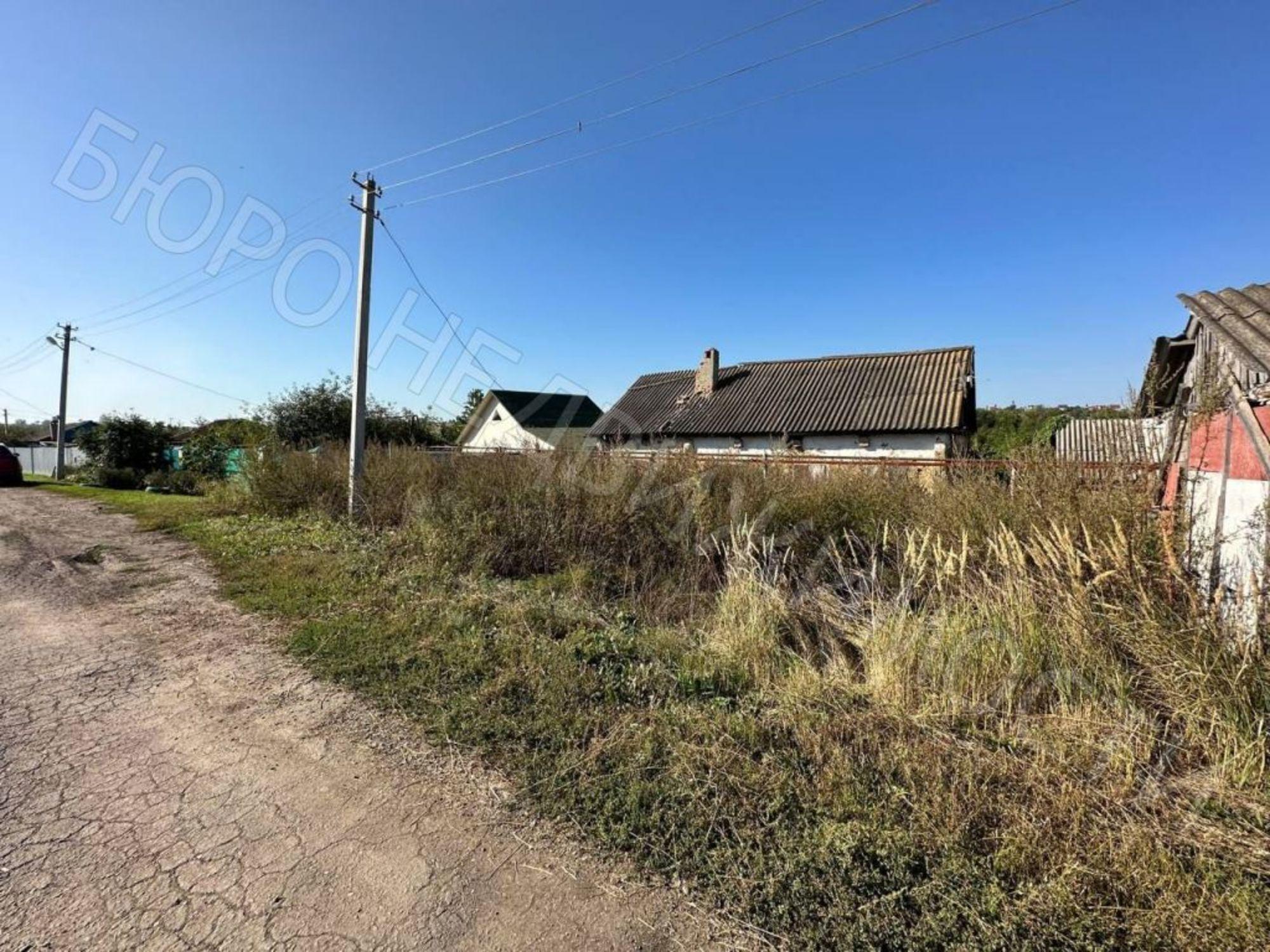 Купить дачу, дом, коттедж за 550 000 рублей на Комарова, 13