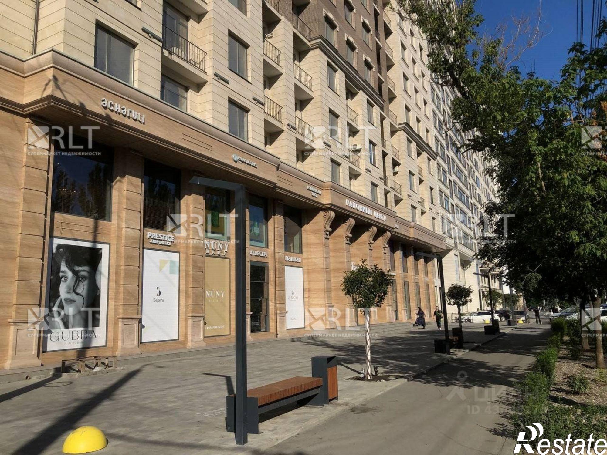 Сдать торговое помещение за 134 008 рублей на Махачкала, проспект Петра 1, 85