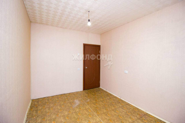3-комн квартира Выборная улица, д.124