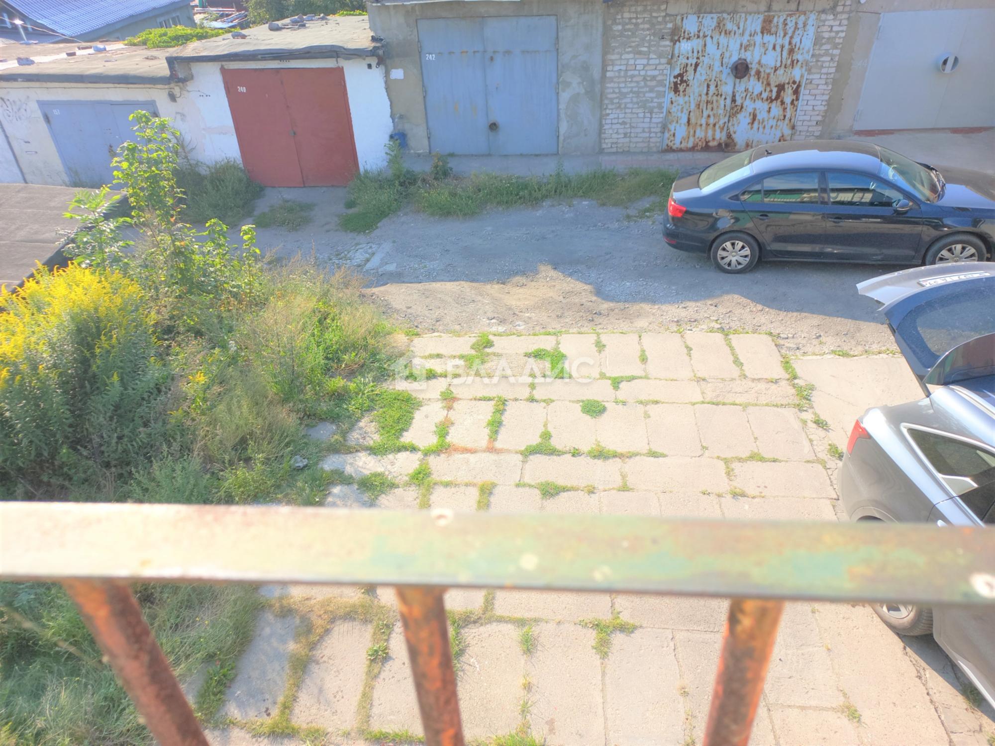 Купить гараж, место в паркинге за 2 600 000 рублей на Полевой переулок, 3