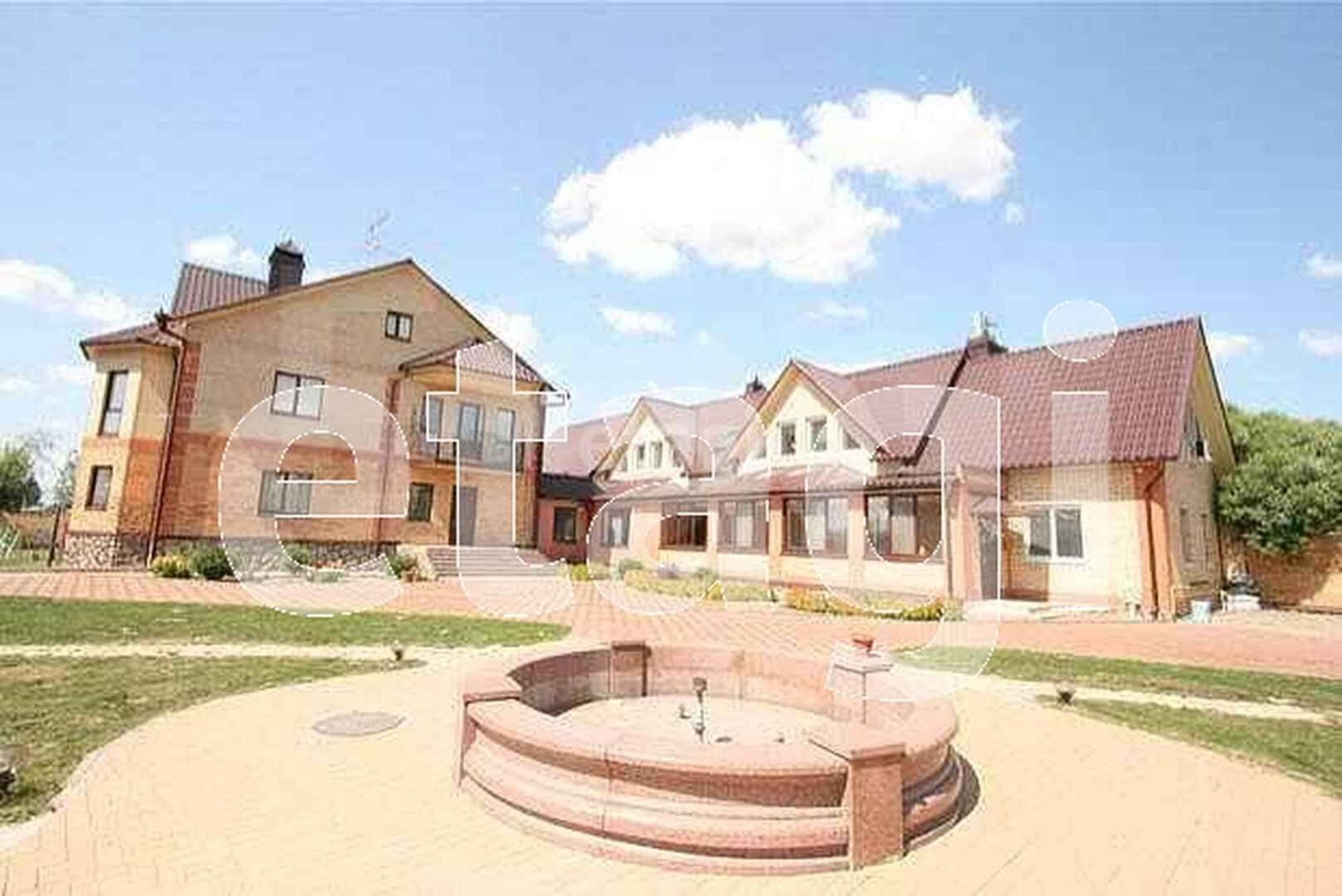 Купить дачу, дом, коттедж за 43 500 000 рублей на Новая, 4а