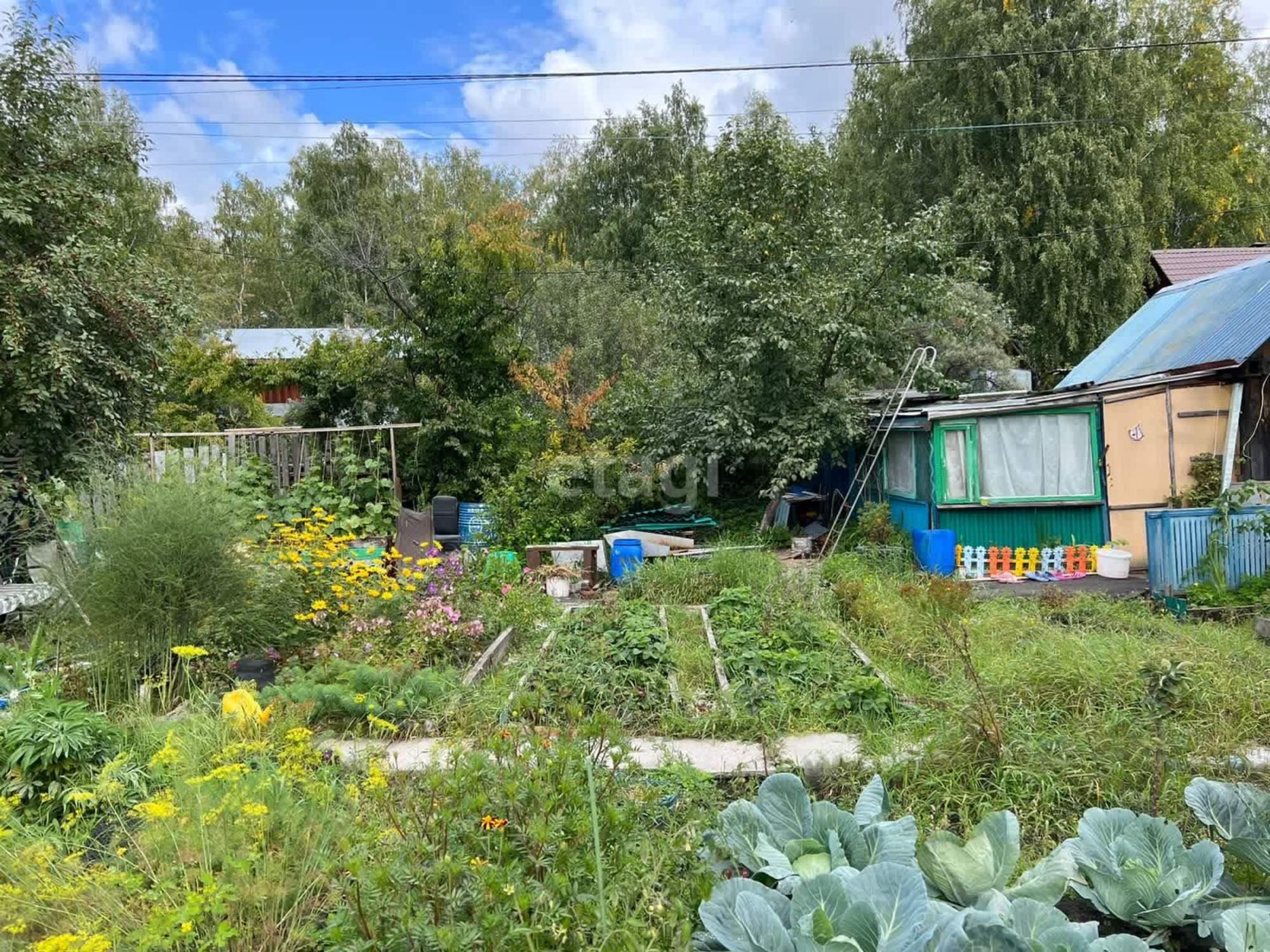 Купить дачу, дом, коттедж за 1 900 000 рублей на 12-я Дачная,