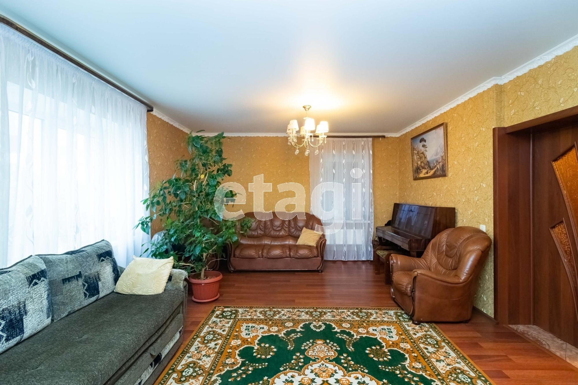 Купить дачу, дом, коттедж за 18 000 000 рублей на Губернская, 26