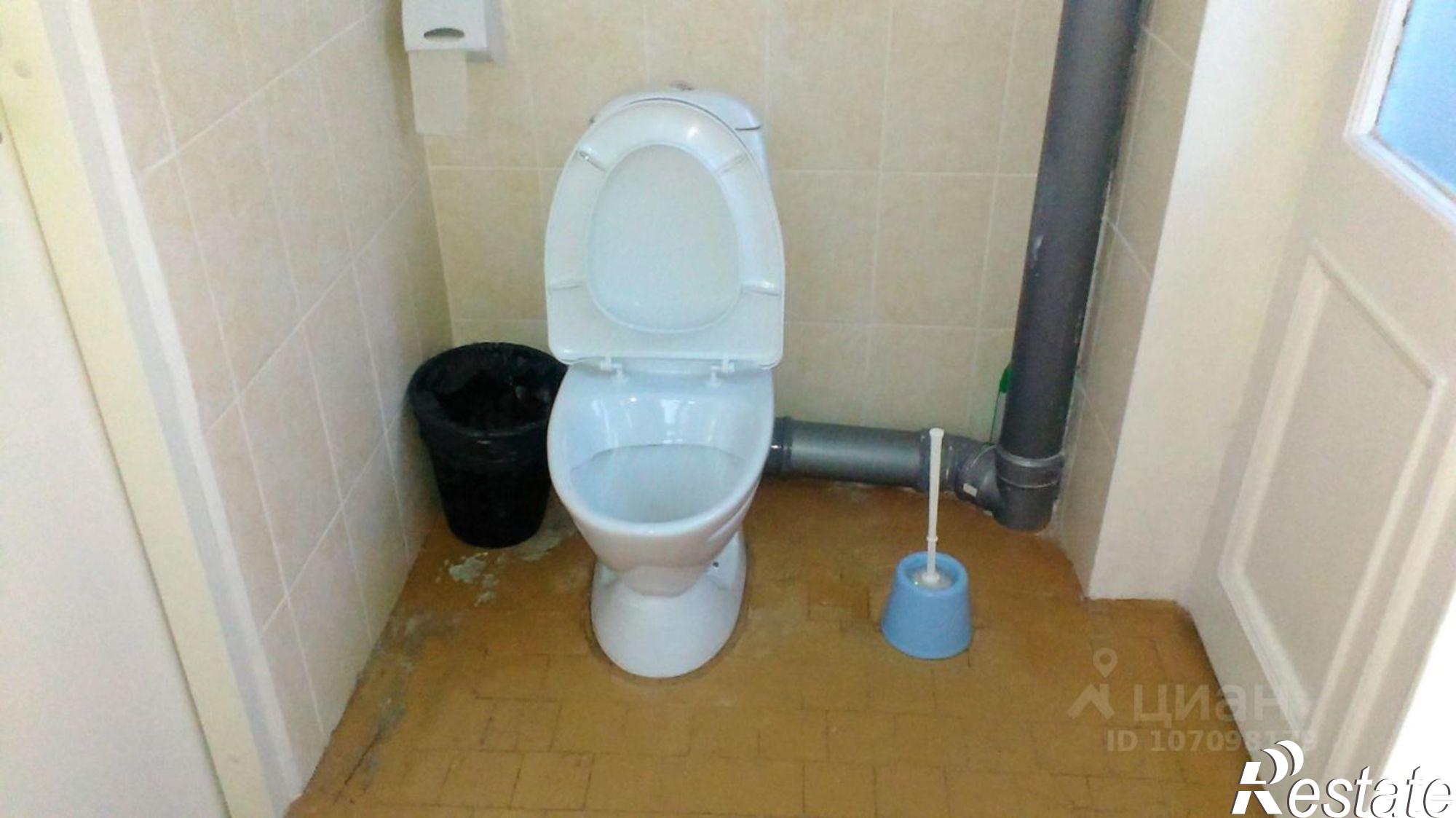 Купить ОСЗ, отдельно стоящее здание за 18 698 100 рублей на ул Льва Толстого, 18А