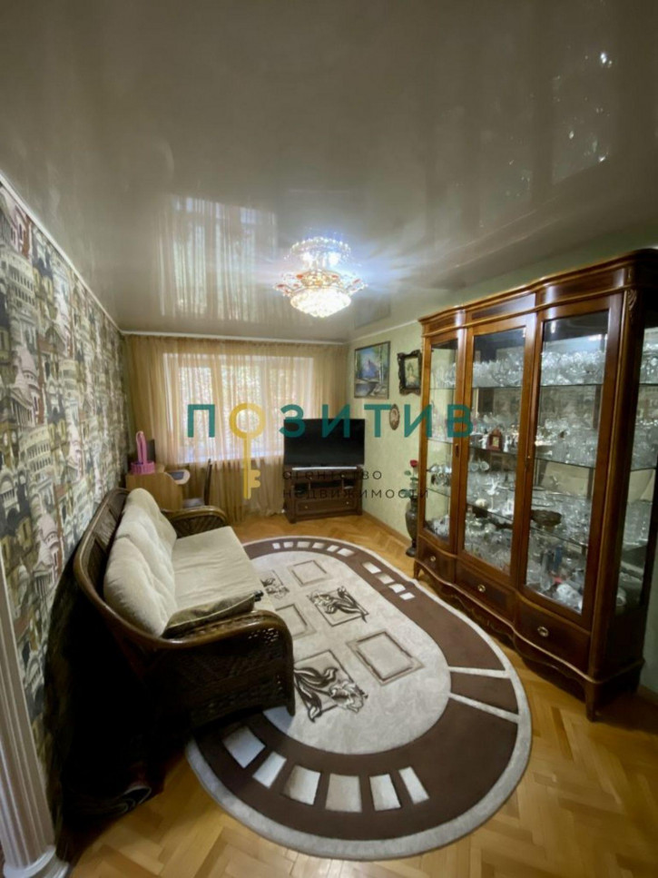 4-комн квартира Зорге ул, 9