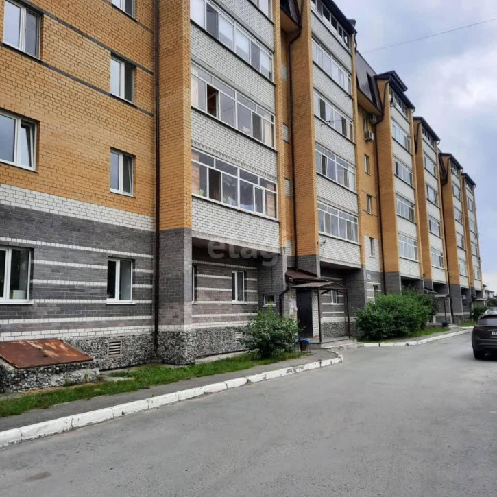 3-комн квартира Бурлаки, 14а