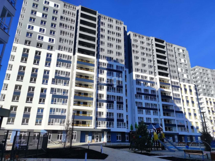 1-комн квартира Сергея Джанбровского, 7
