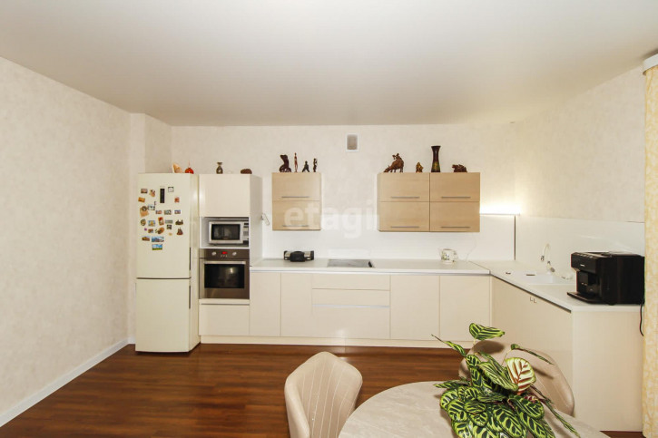 2-комн квартира Ямская, 65