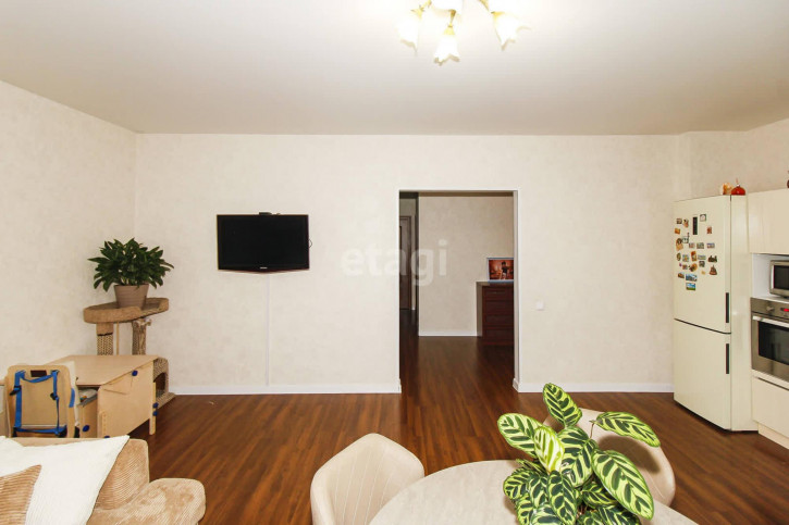 2-комн квартира Ямская, 65