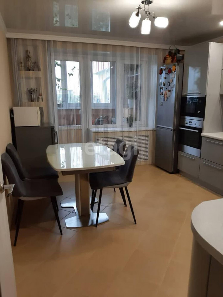 3-комн квартира Кремлевская, 85