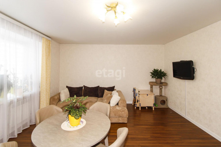 2-комн квартира Ямская, 65