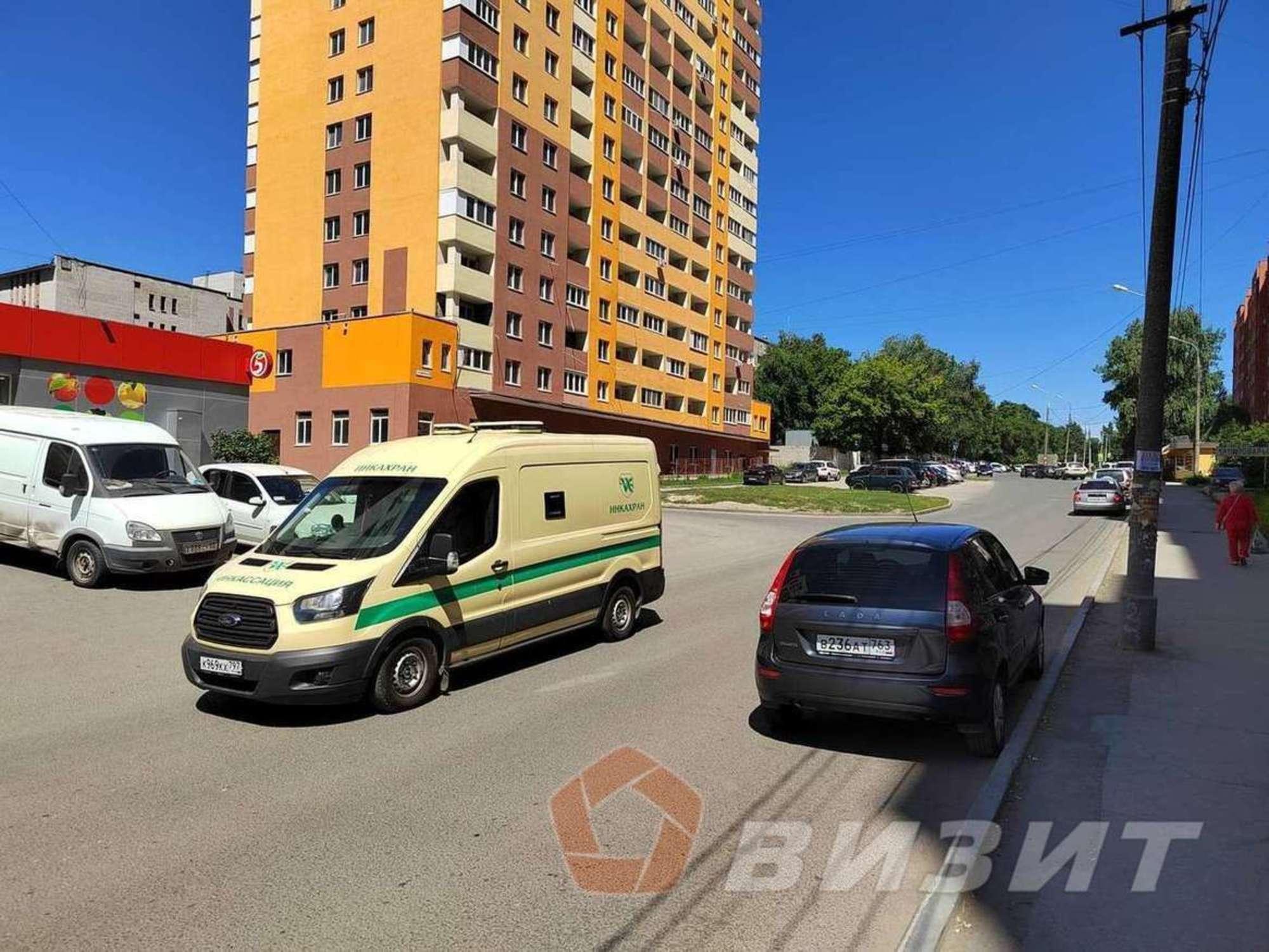 Сдать торговое помещение за 40 000 рублей на Дыбенко улица, 120
