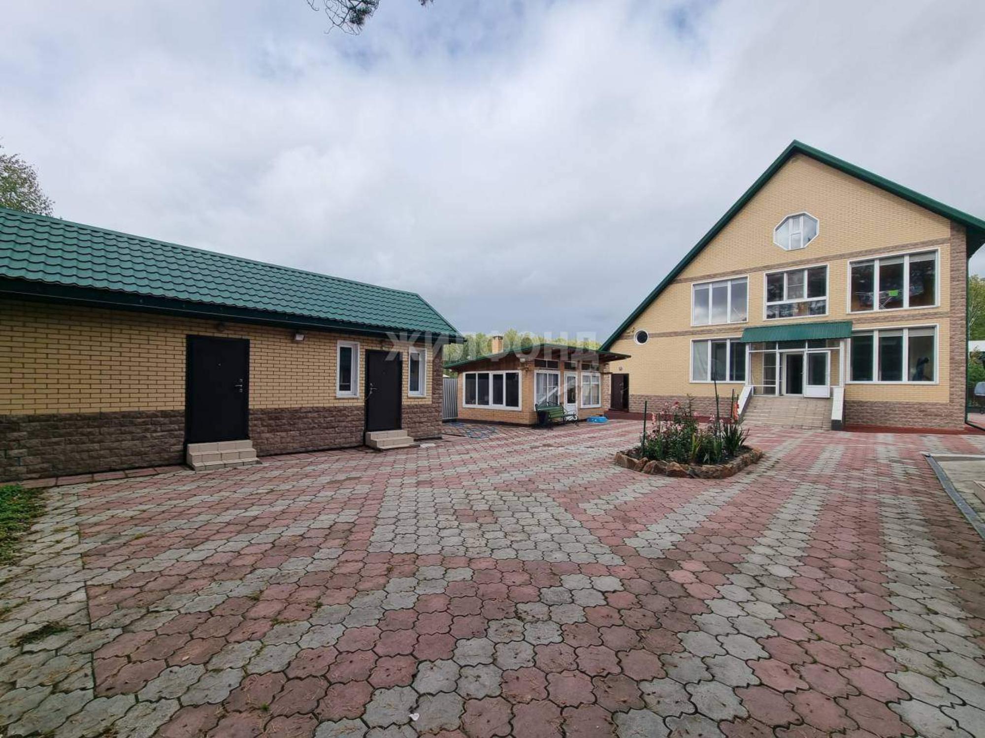Купить дачу, дом, коттедж за 29 000 000 рублей на Затонского улица