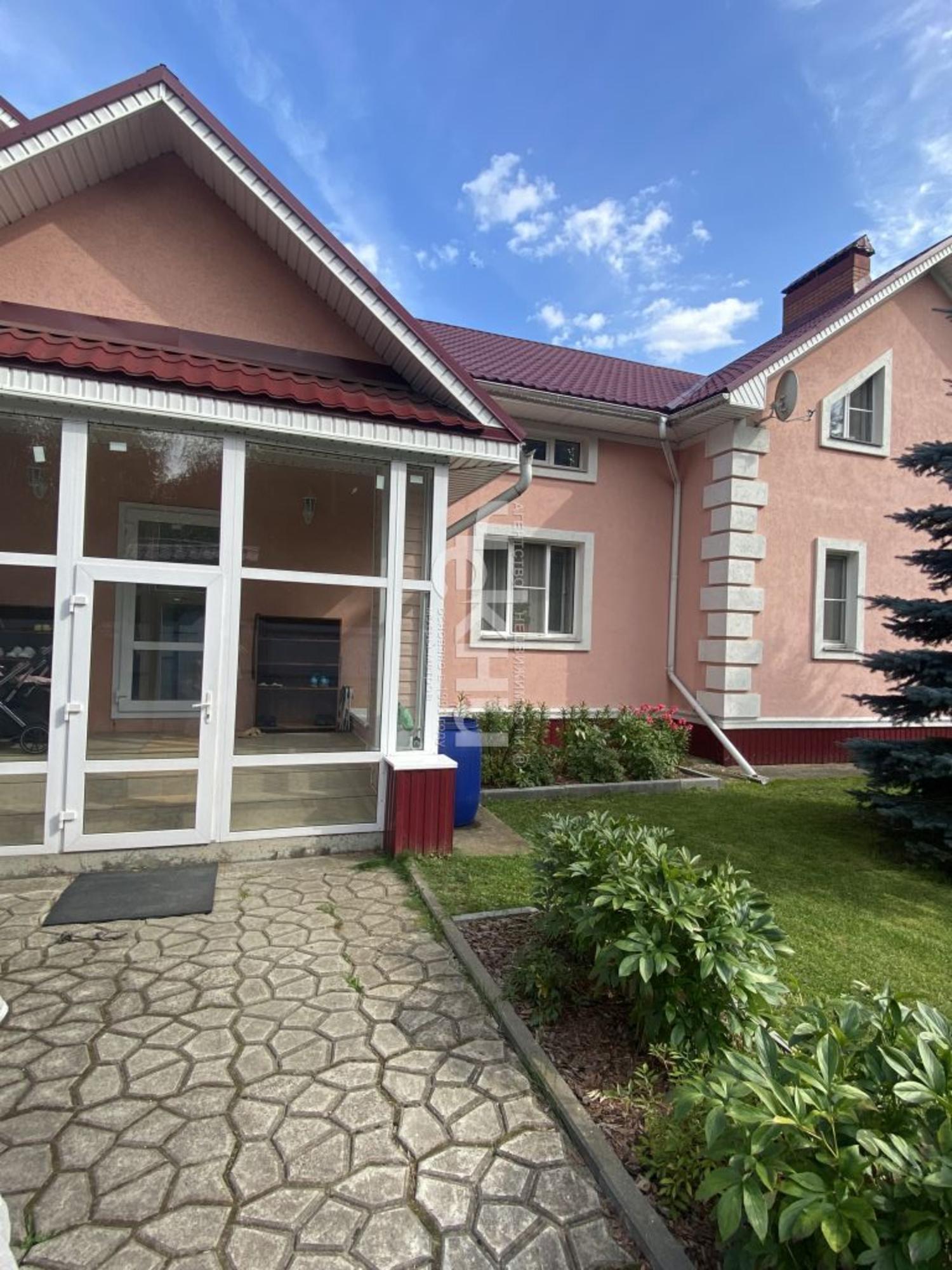 Купить дачу, дом, коттедж за 30 000 000 рублей на 11-я линия, 59