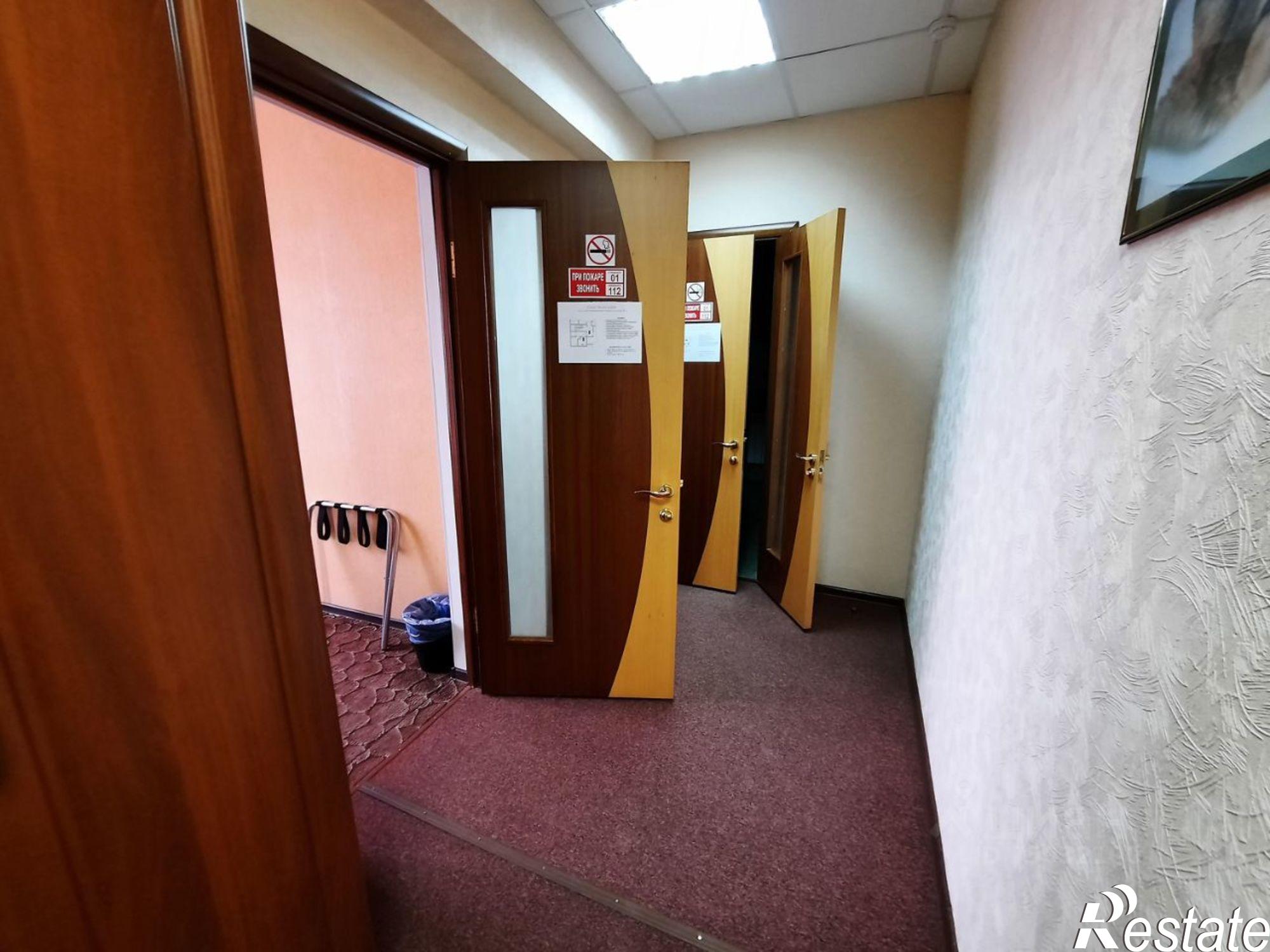 Сдать офис, помещение под офис за 24 500 рублей на улица Максима Горького, 44/10