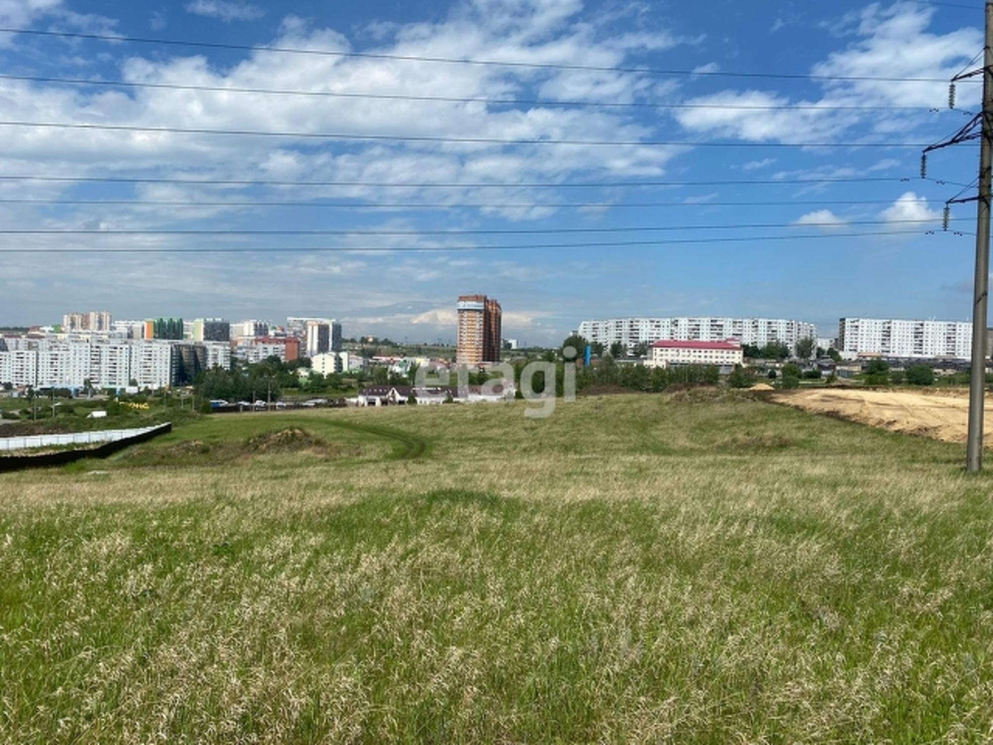 Купить землю, земельный участок за 3 700 000 рублей на Array