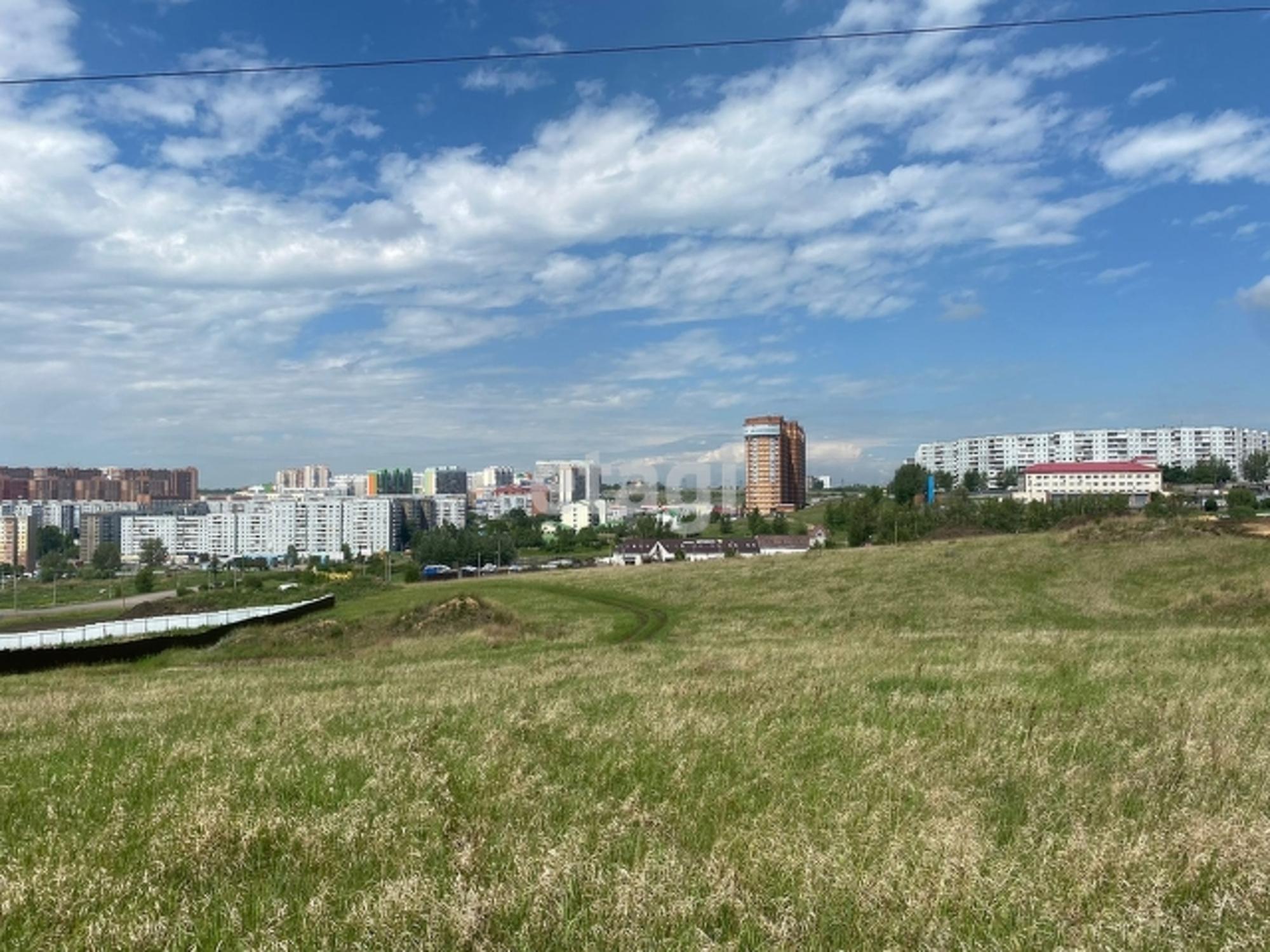 Купить землю, земельный участок за 3 700 000 рублей на Array