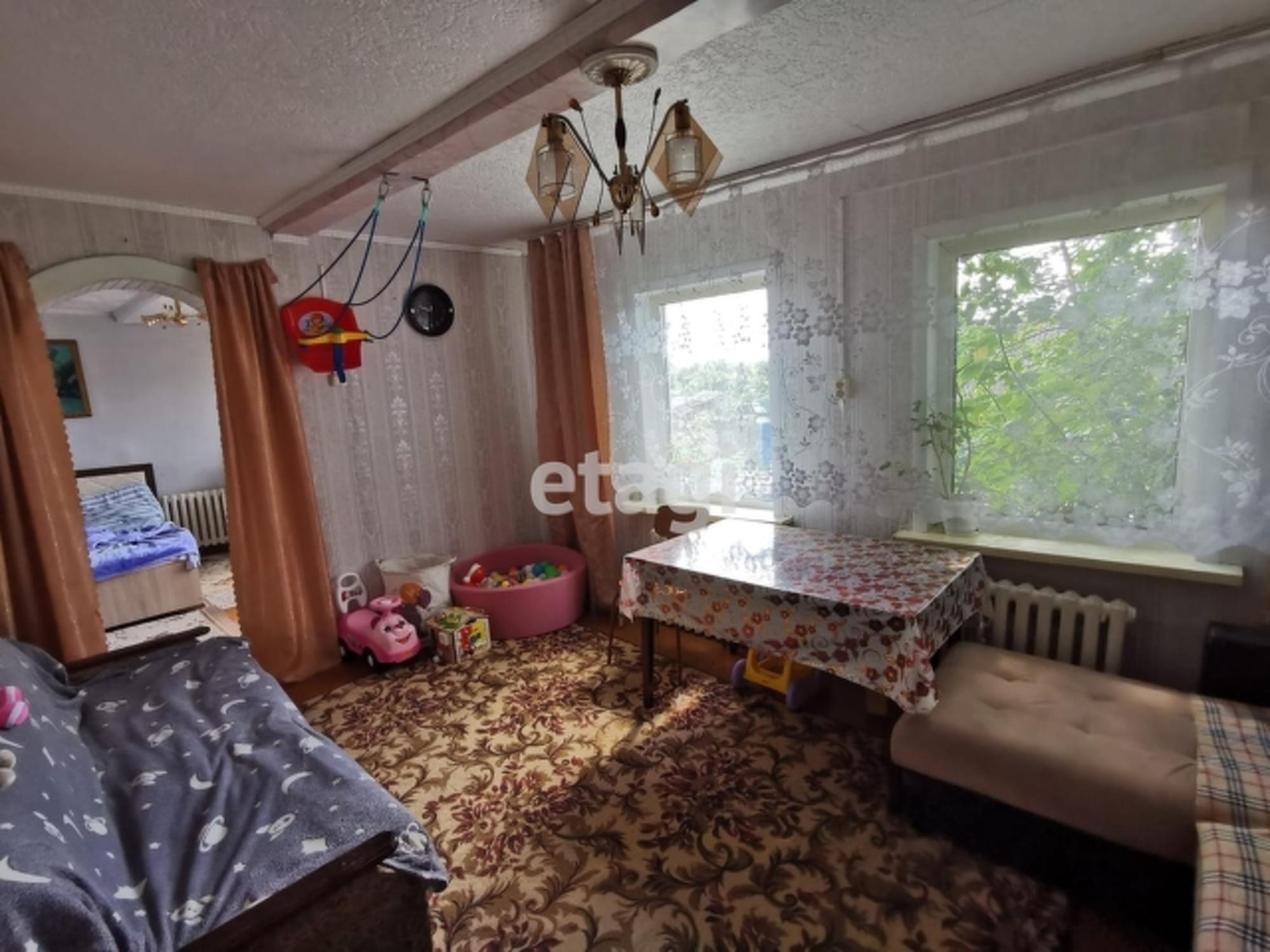 Купить дачу, дом, коттедж за 1 400 000 рублей на Array