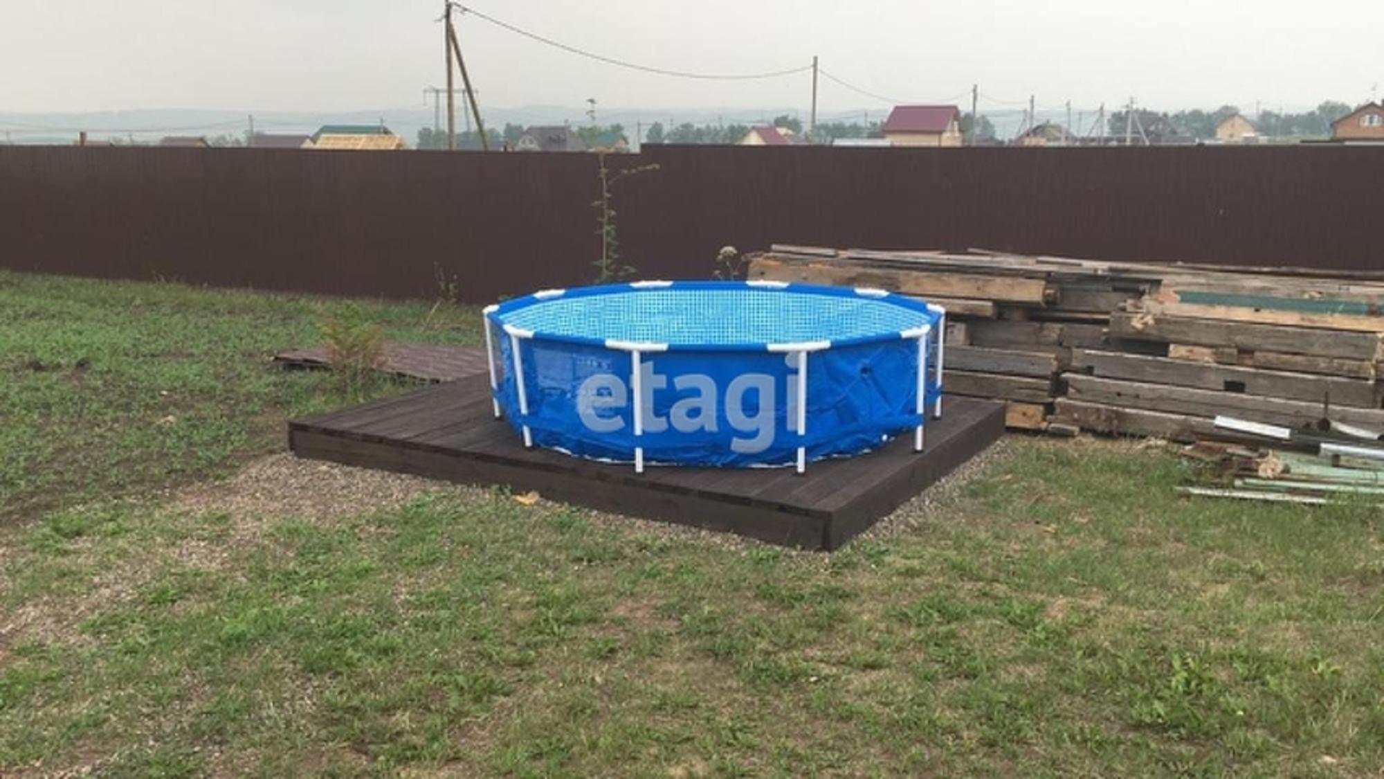 Купить дачу, дом, коттедж за 2 400 000 рублей на Array