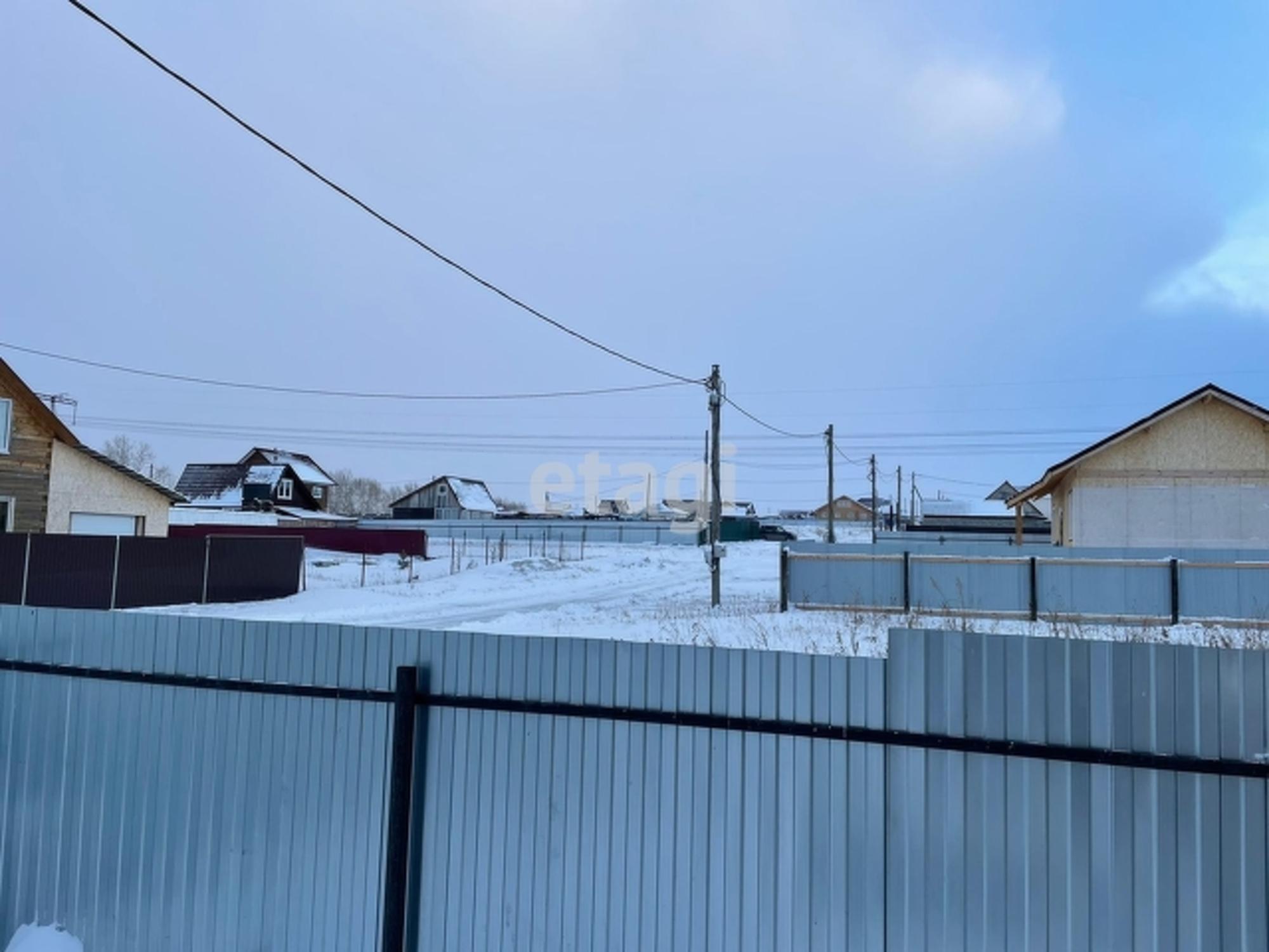 Купить дачу, дом, коттедж за 2 250 000 рублей на Array