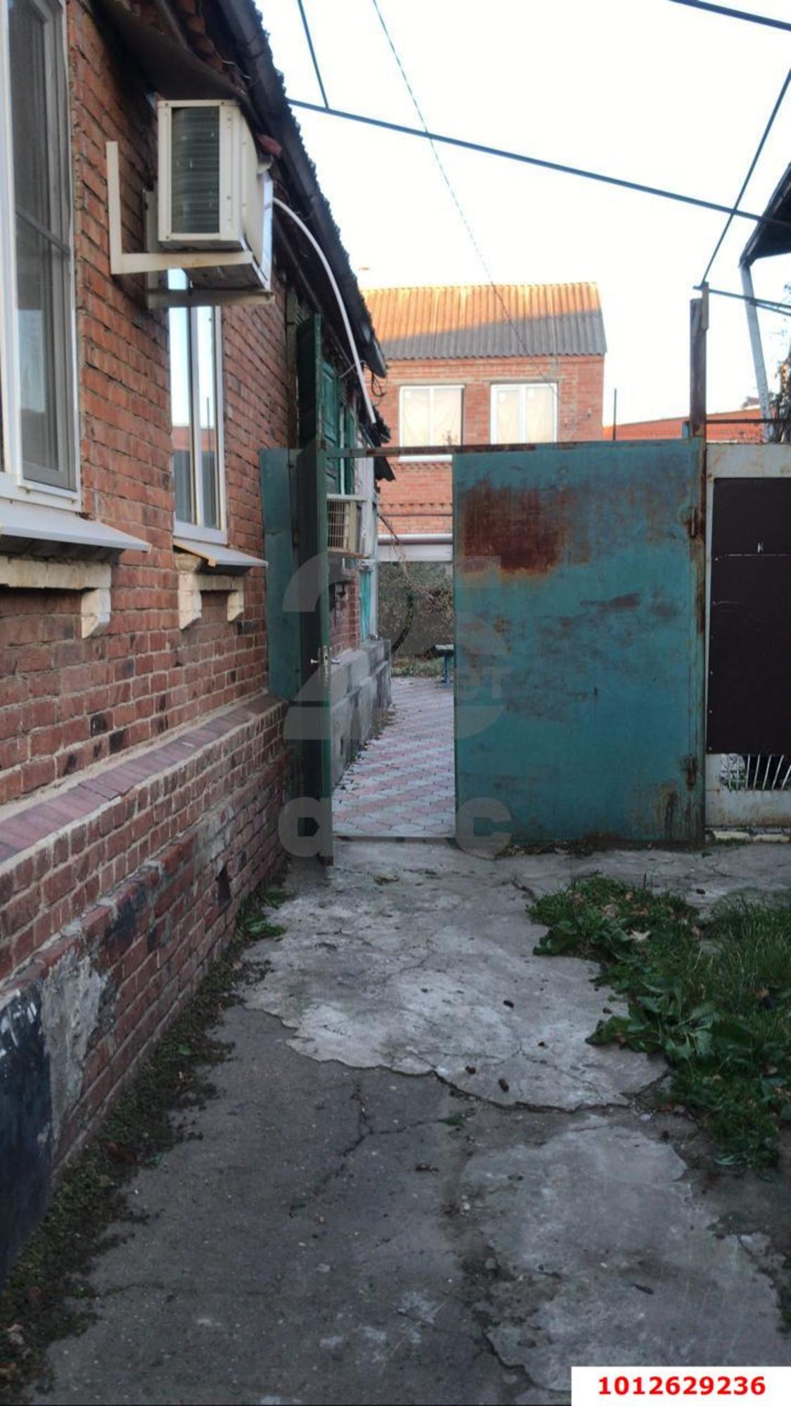 Купить дачу, дом, коттедж за 4 300 000 рублей на Пугачева, 16