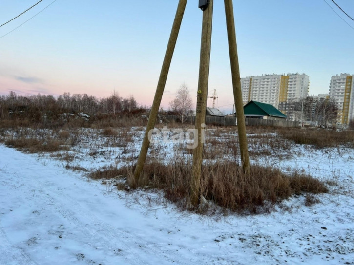 Земельный участок Array