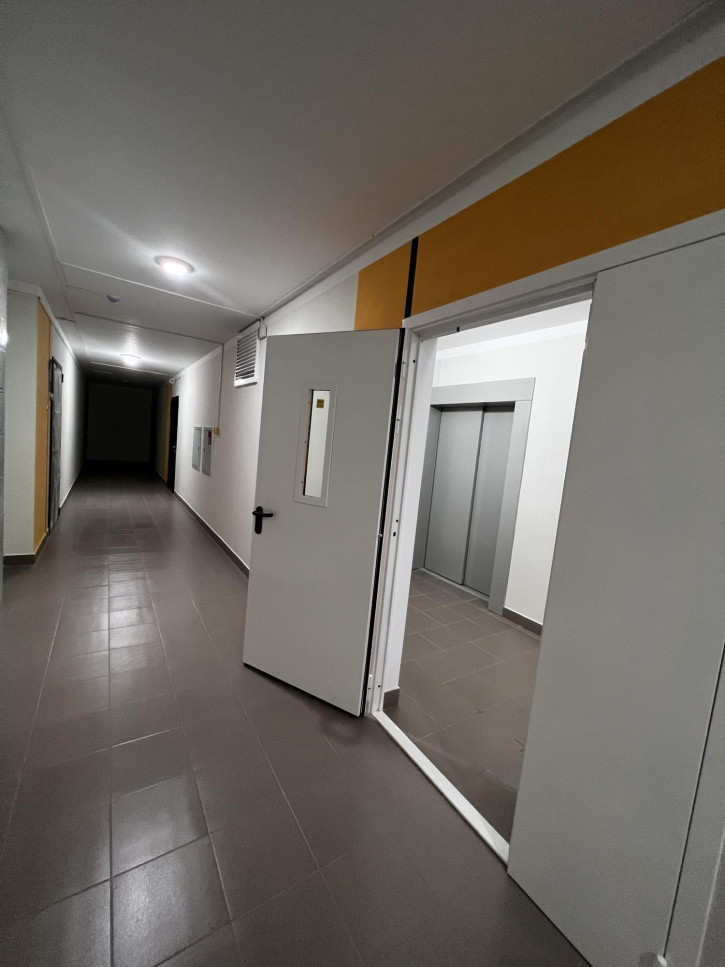 2-комн квартира улица Юркина, 8