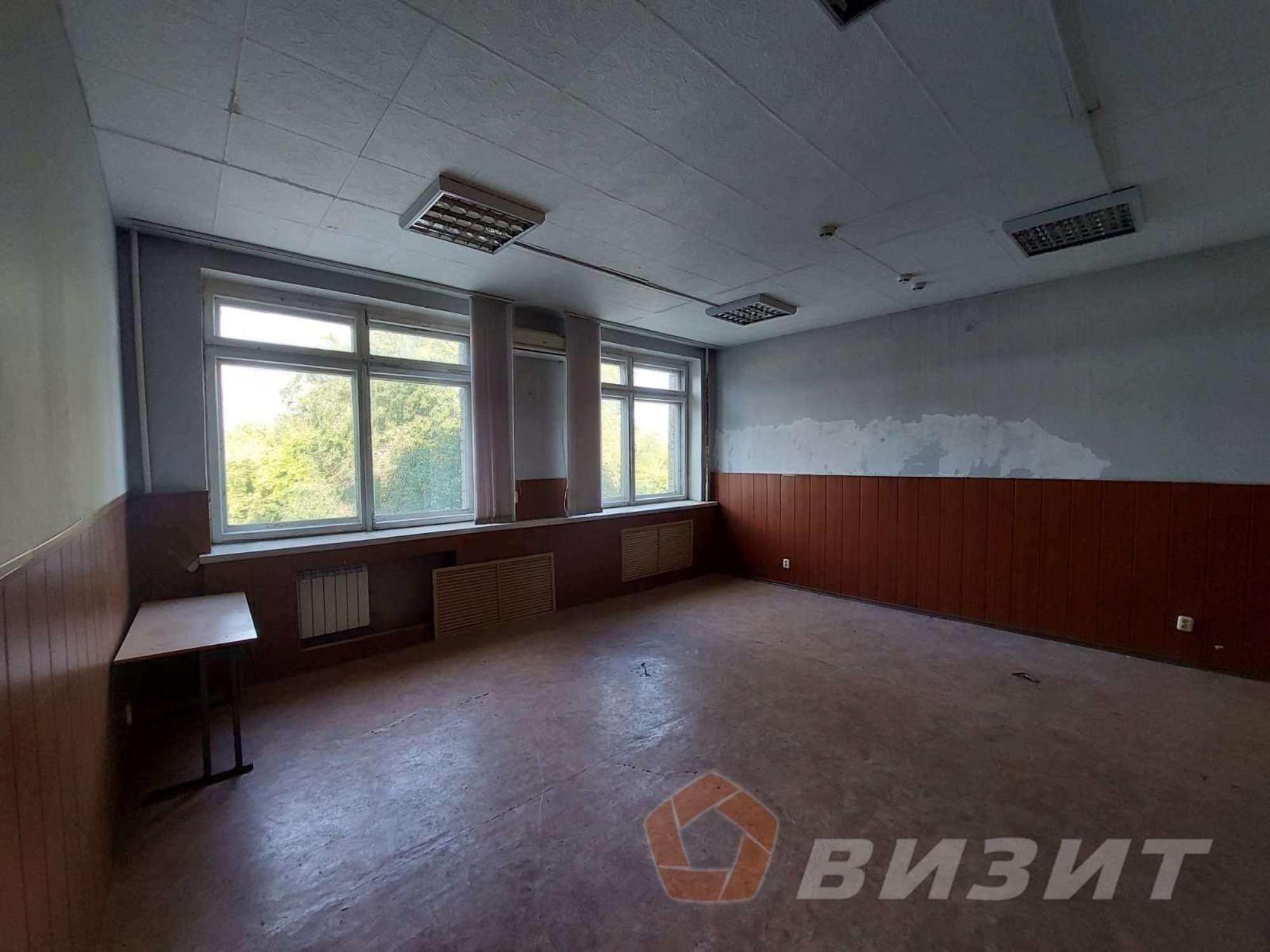 Сдать офис, помещение под офис за 195 000 рублей на Кирова проспект, 73В