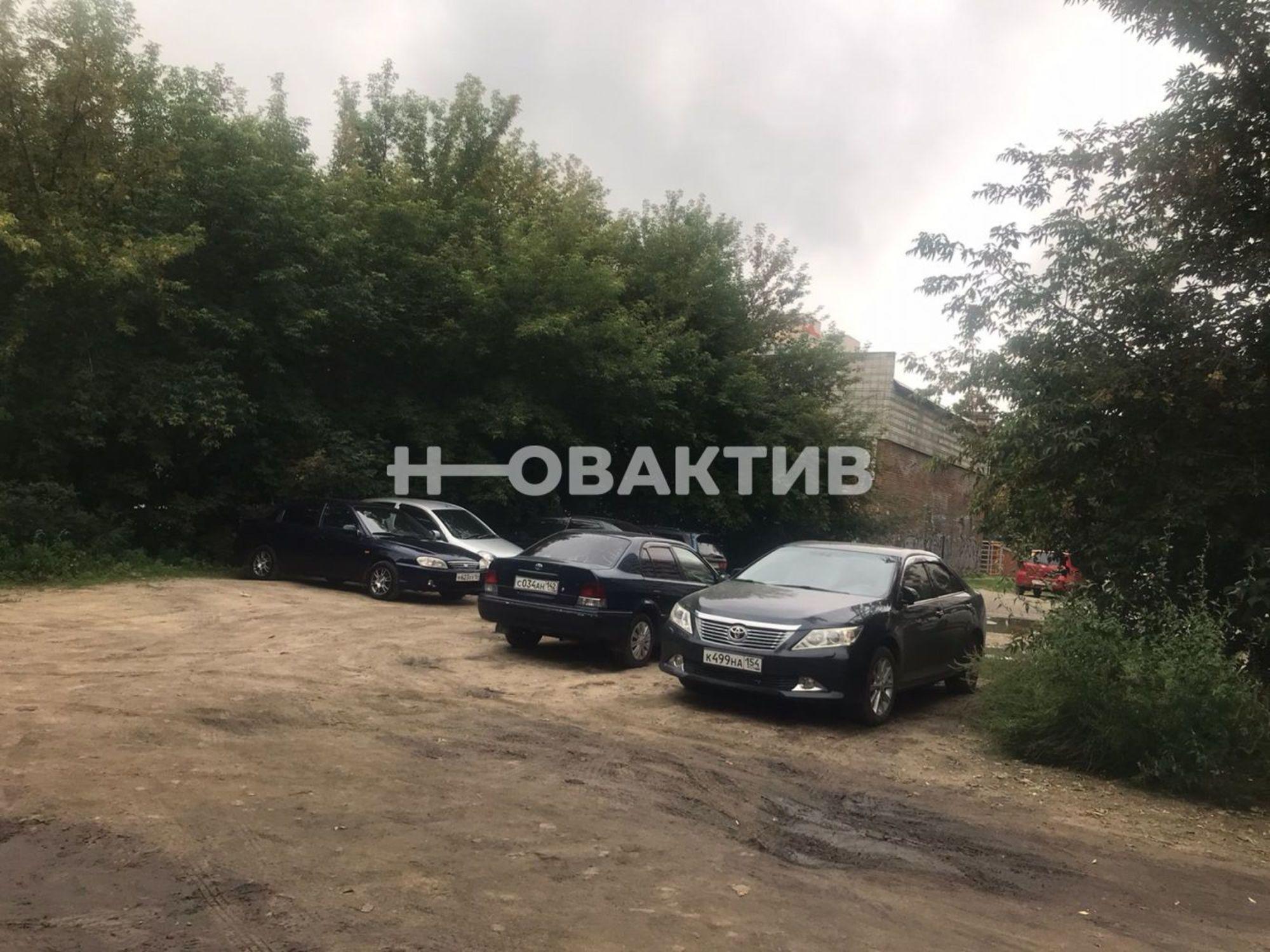 Купить землю, земельный участок за 16 500 000 рублей на улица Бориса Богаткова, 50