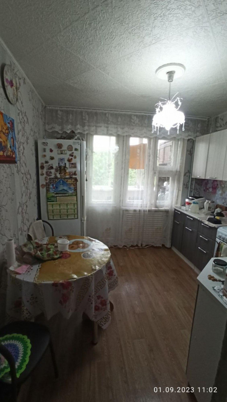 3-комн квартира Дружбы Народов пр-кт, 68