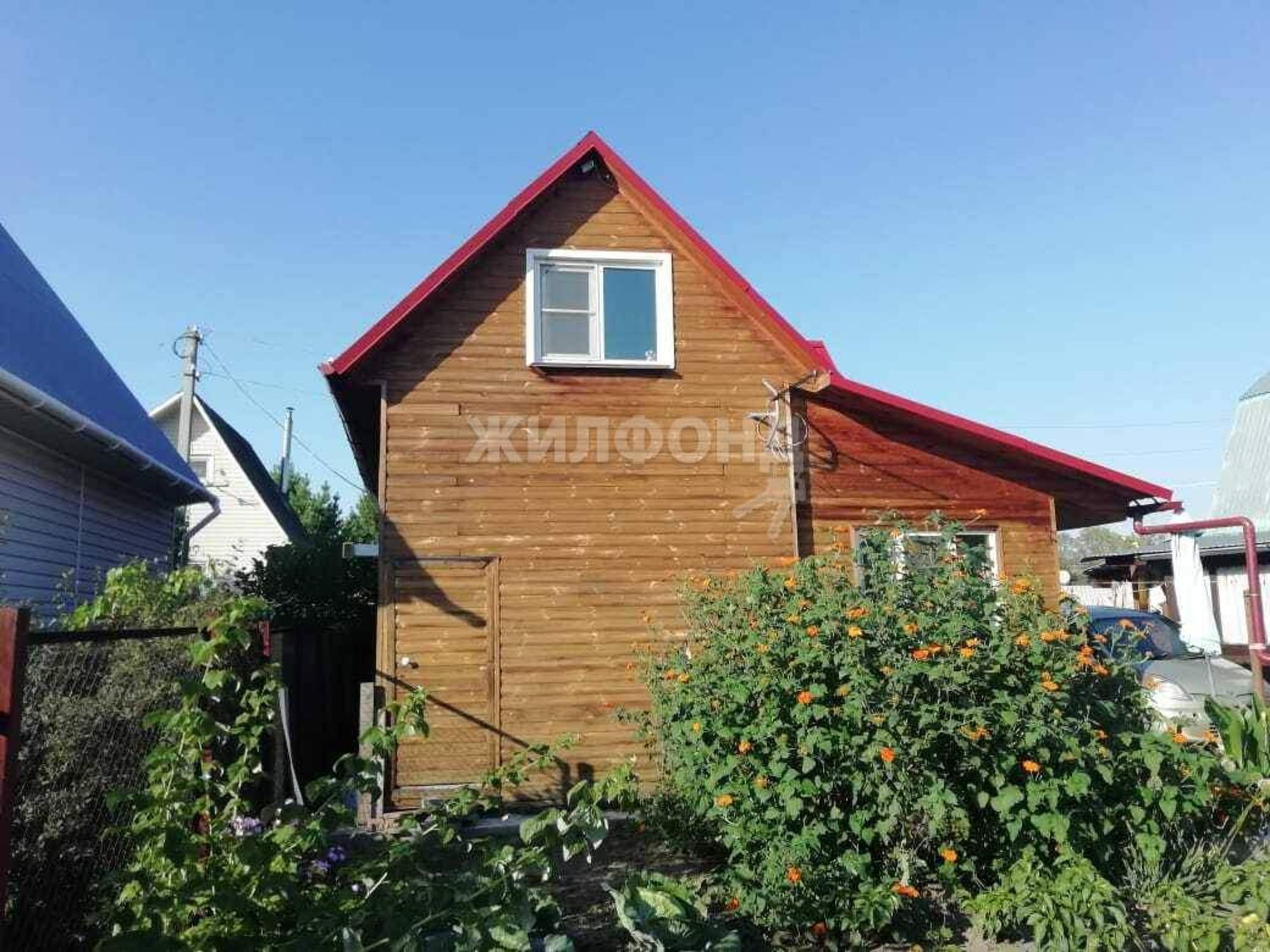 Купить дачу, дом, коттедж за 3 600 000 рублей на Новосибирская ул.