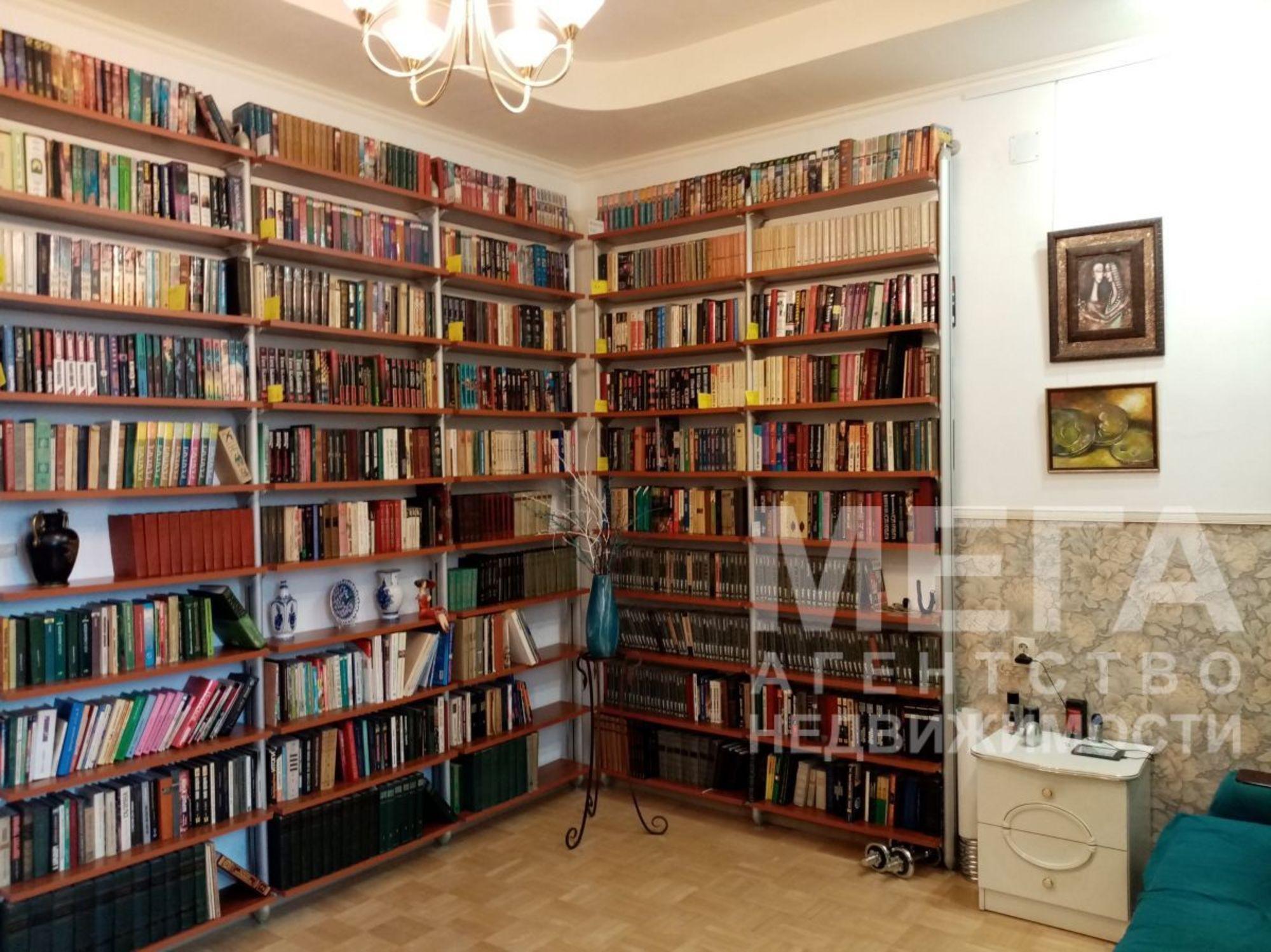 Купить дачу, дом, коттедж за 41 500 000 рублей на Свободы ул, 22