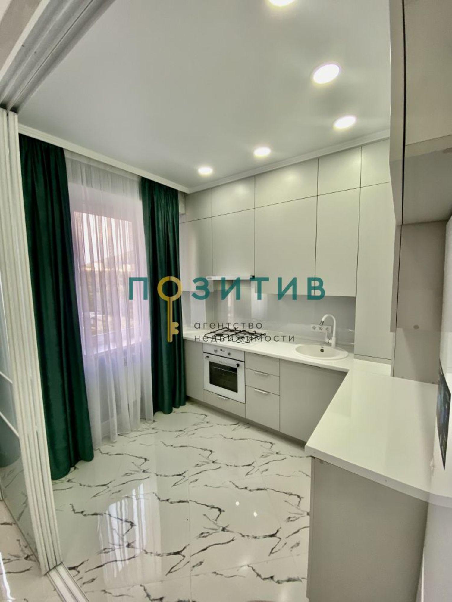 Купить квартиру за 12 200 000 рублей на Адмиральского ул, 1А