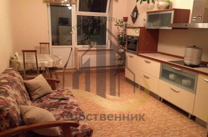 2-комн квартира Степной мкр, 1