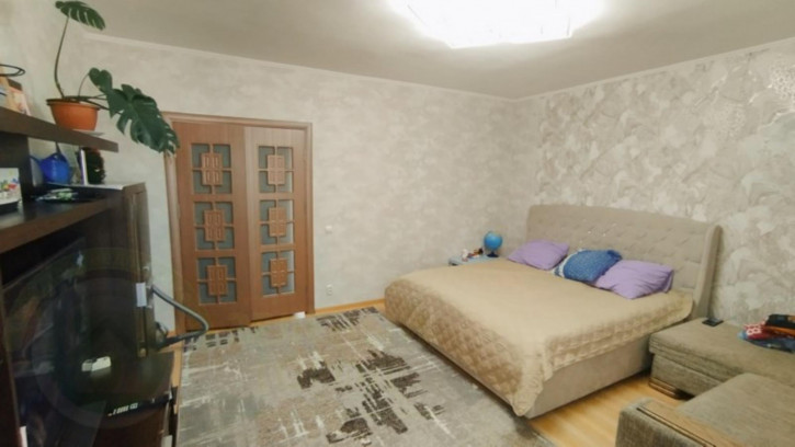 2-комн квартира Советская, 16