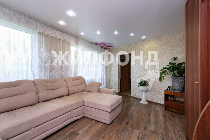 5-комн квартира Адриена Лежена улица, д.9
